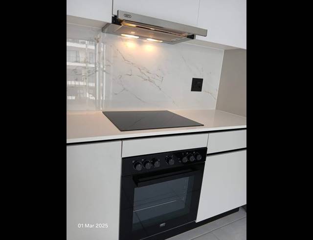 1 BEDROOM PROPERTY TO RENT IN KYALAMI HILLS